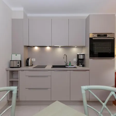 Am - Strandvilla Belvedere Apartment Kuehlungsborn