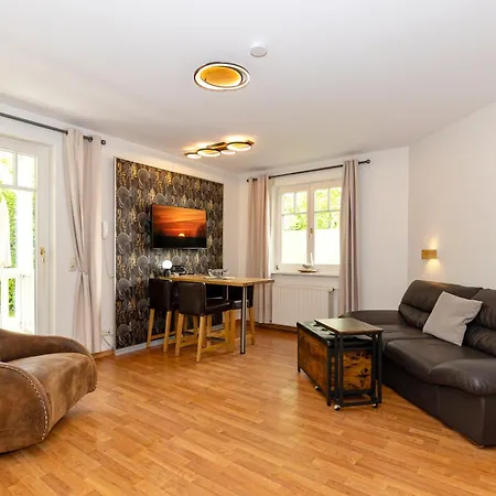 Am - Strandvilla Belvedere Apartment Kuehlungsborn